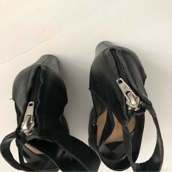 DV Dolce Vita black strappy leather wedge size 10 - Picture 5 of 9